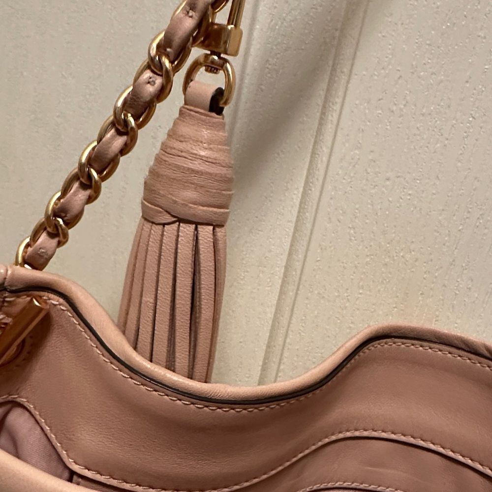 Tory Burch Blush Pink Soft Leather Shoulder Bag Classic Beautiful Chic Stylish - Picture 3 of 11
